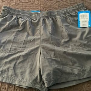 Women’s Columbia (L) 5” inseam. Never worn. Tags still on.